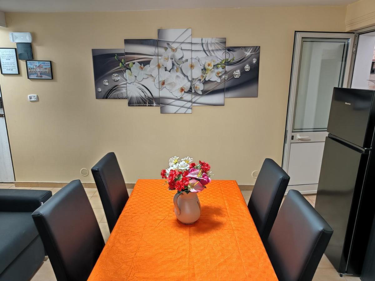 Piazza Verga Home 卡塔尼亚 外观 照片